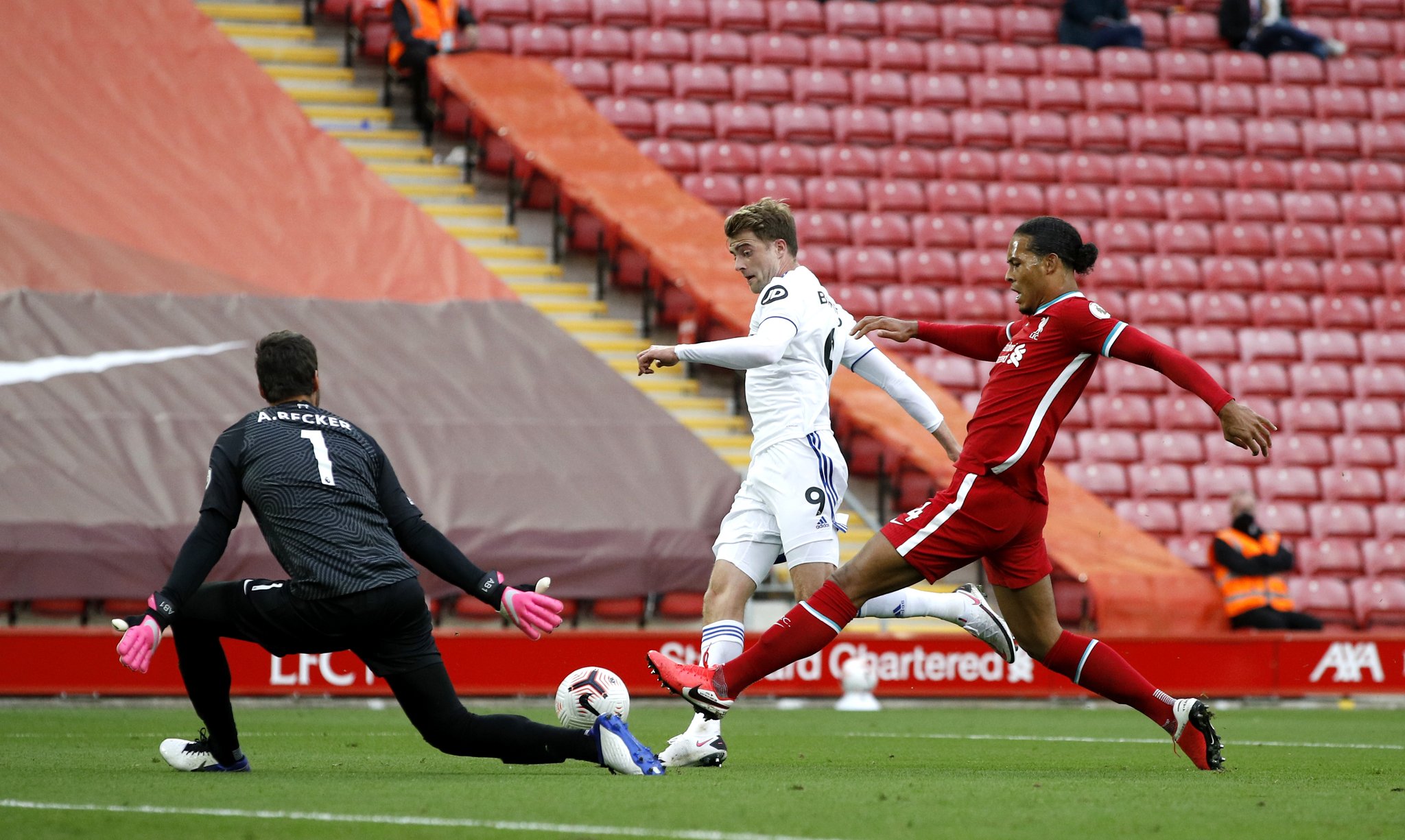 上半场富勒 上半场富勒